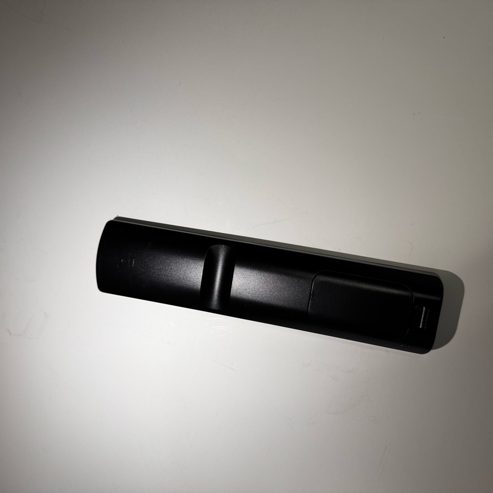 LG Black Remote Control - Picture 3 of 3
